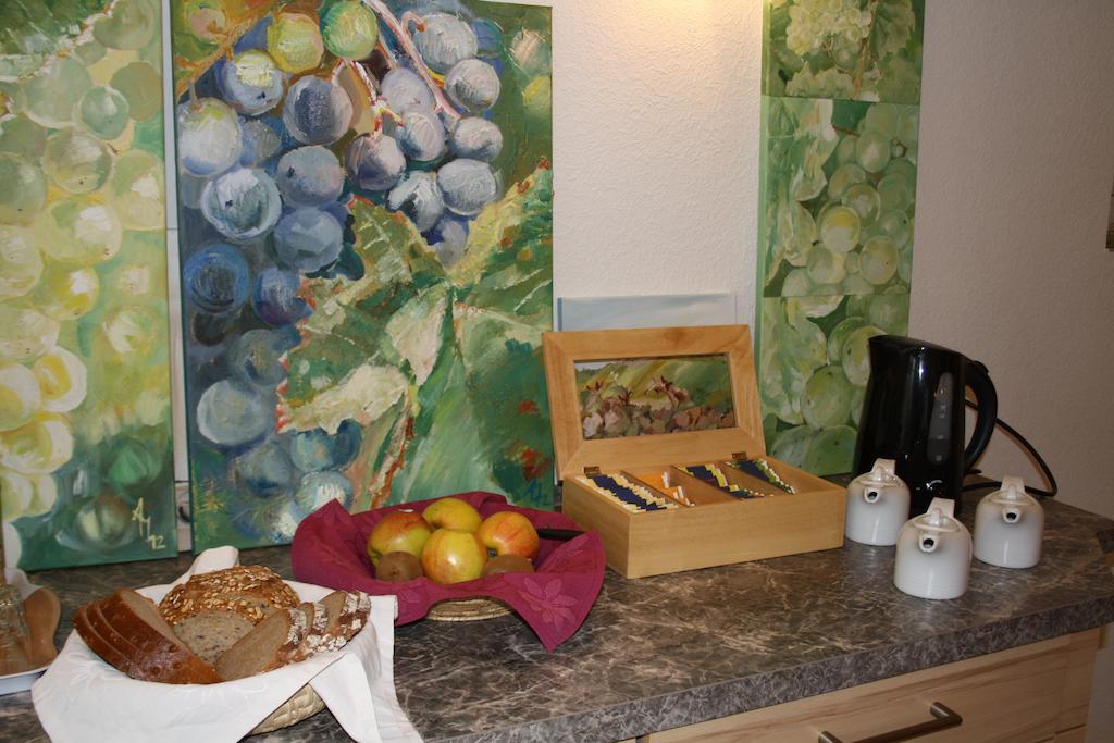 Weingut Goeres Hotel Briedel Kamer foto