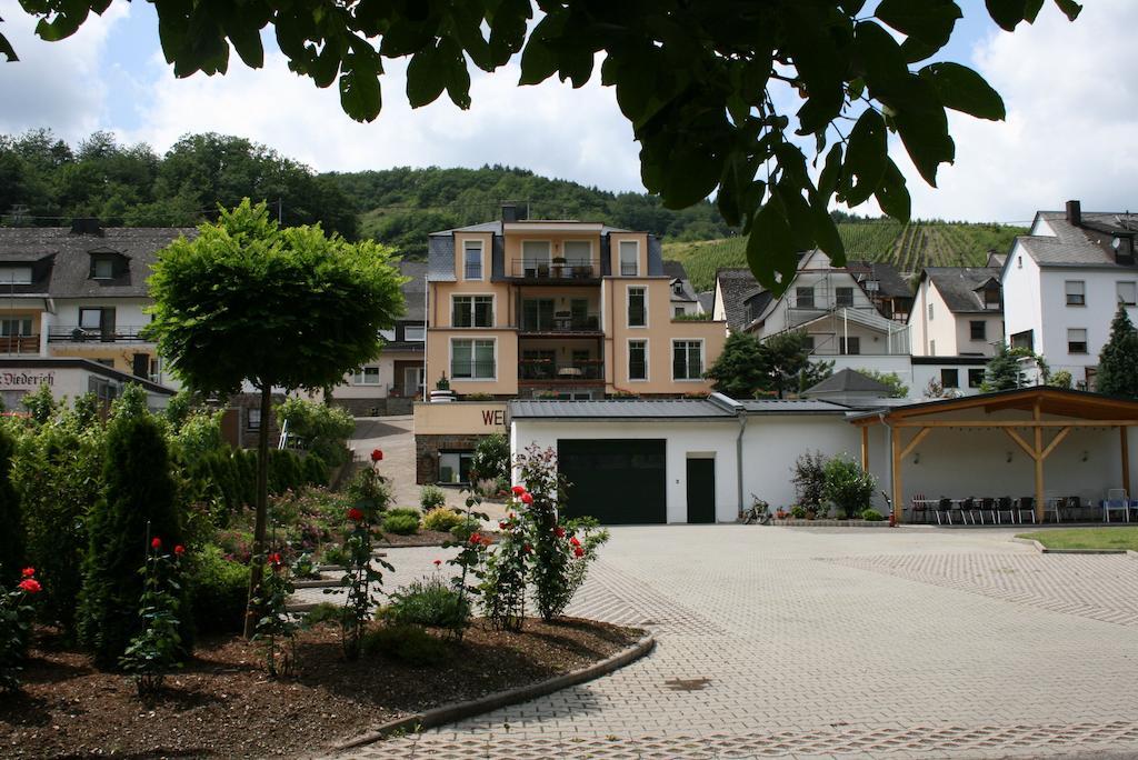 Weingut Goeres Hotel Briedel Buitenkant foto